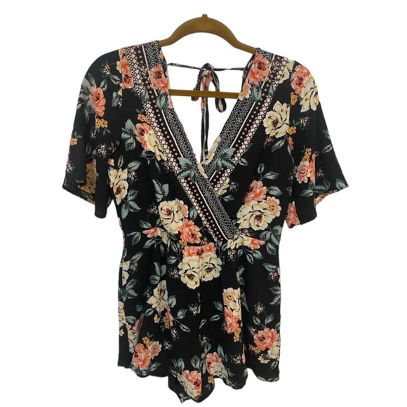 Trixxi Black and Pink Floral patterned short sleeve romper - Picture 1 of 11
